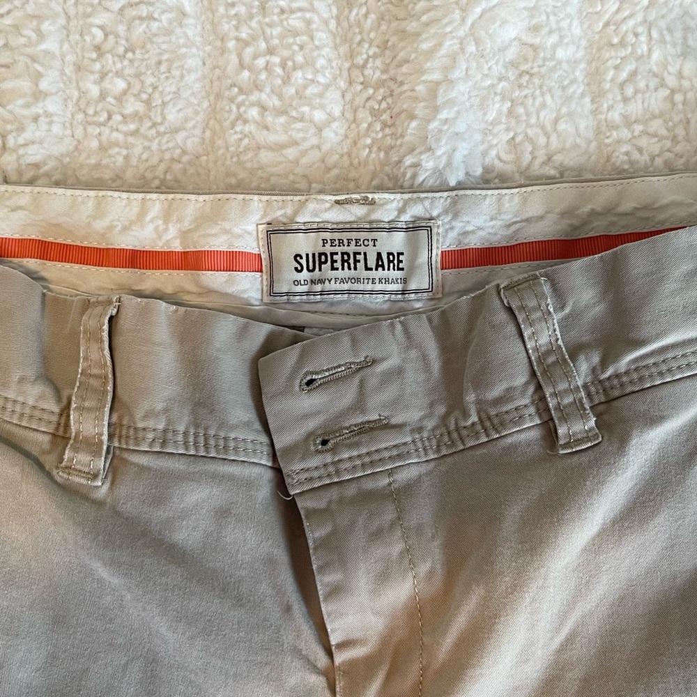 Size 10 women Old Navy khaki flares